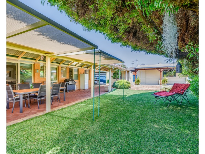 29 McNamara Drive, Thornlie WA 6108