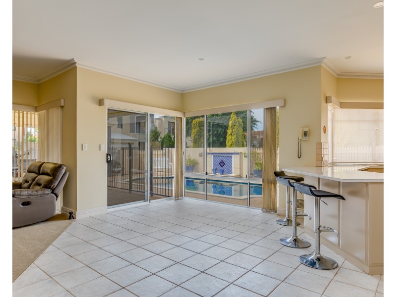 4 Baychester Circle, Canning Vale WA 6155