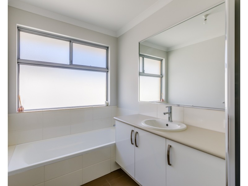 135C Crandon Street, Gosnells WA 6110