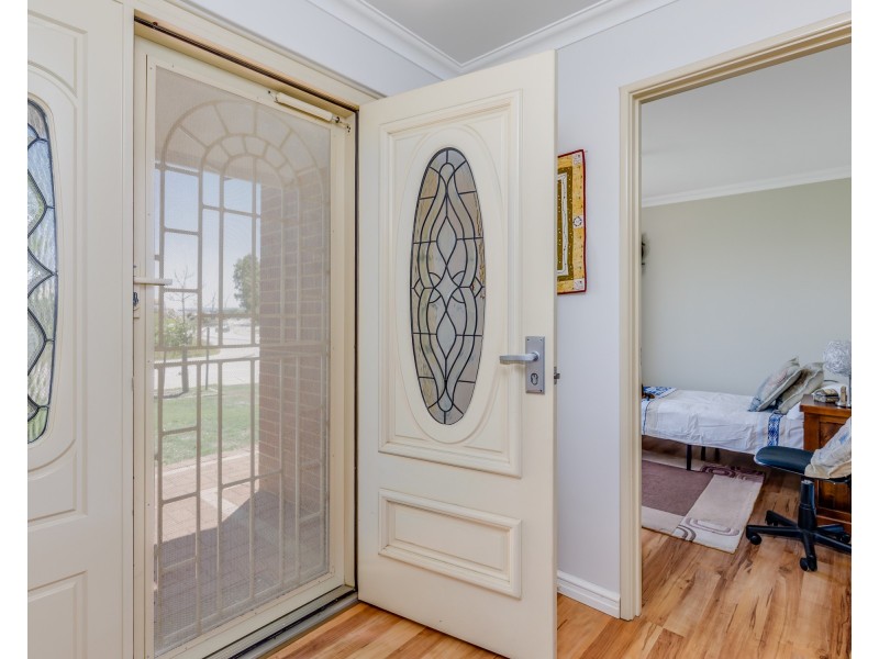 2 Bering Promenade, Canning Vale WA 6155