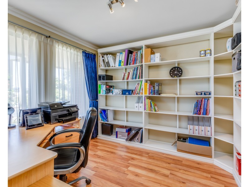 2 Bering Promenade, Canning Vale WA 6155