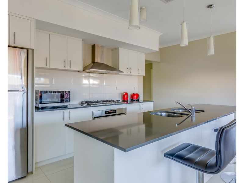 1 Meka Way, Harrisdale WA 6112