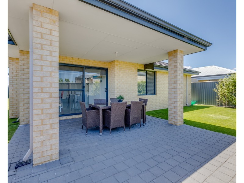 1 Meka Way, Harrisdale WA 6112