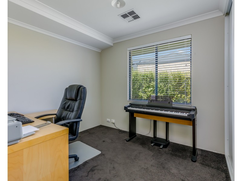 1 Meka Way, Harrisdale WA 6112