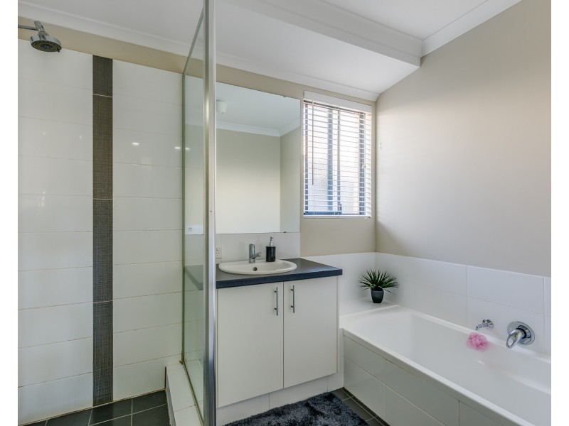 1 Meka Way, Harrisdale WA 6112