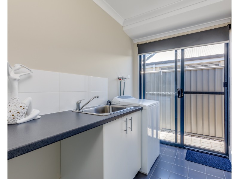 1 Meka Way, Harrisdale WA 6112