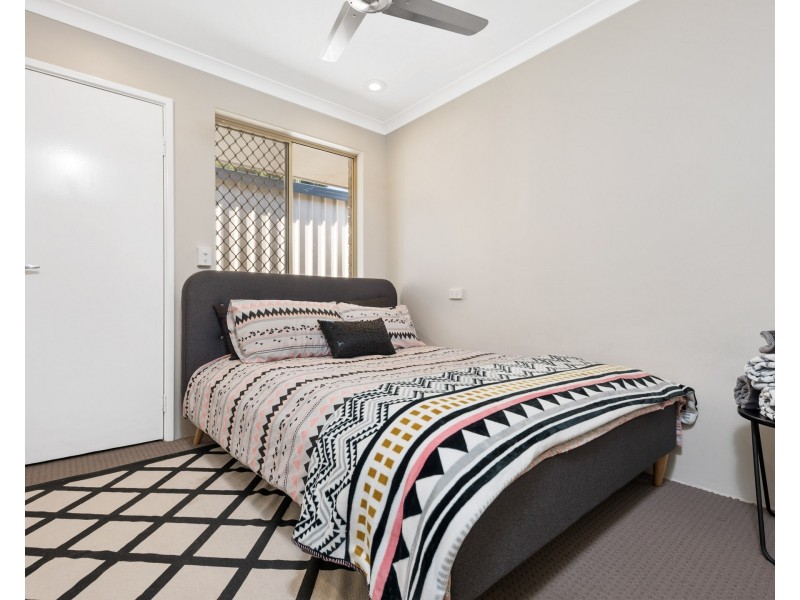 12 Brunswick Road, Thornlie WA 6108