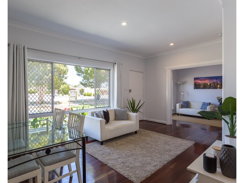 12A Wicklow Street, Thornlie WA 6108