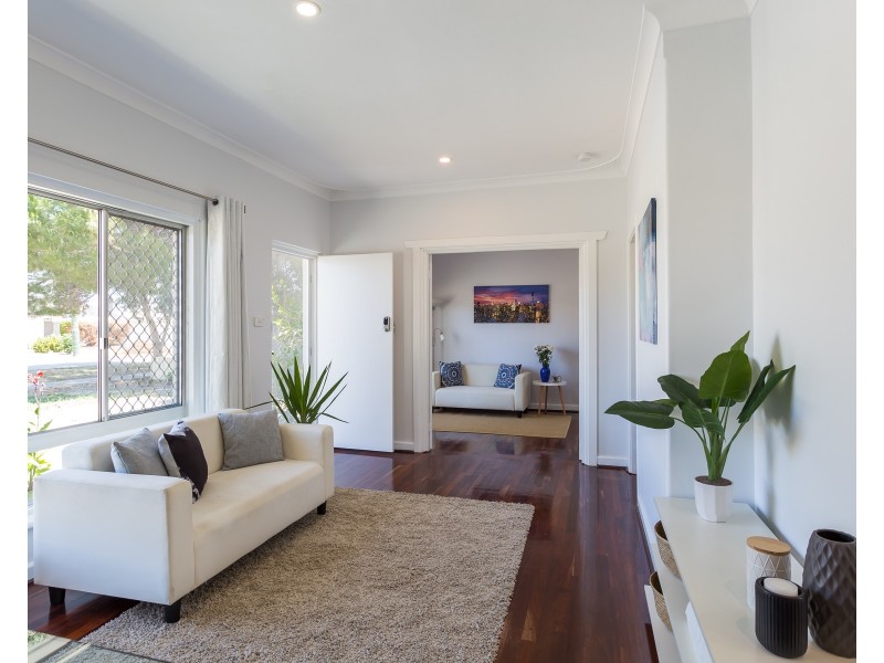 12A Wicklow Street, Thornlie WA 6108