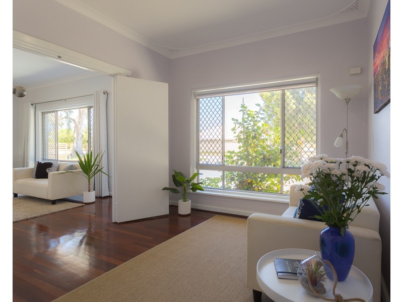 12A Wicklow Street, Thornlie WA 6108