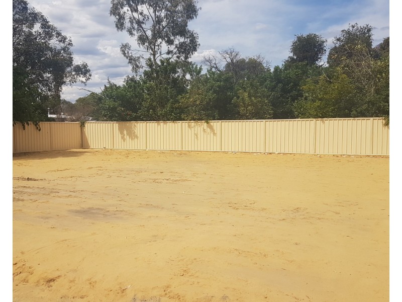 12B Wicklow Street, Thornlie WA 6108