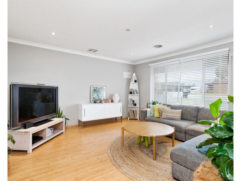 36 Lorikeet Way, Gosnells WA 6110