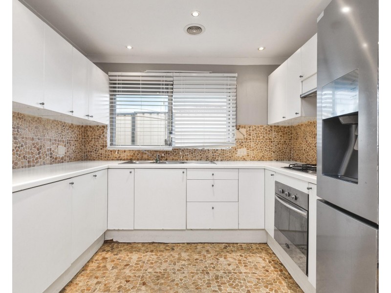 36 Lorikeet Way, Gosnells WA 6110