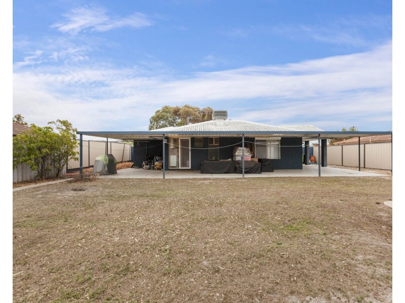 36 Lorikeet Way, Gosnells WA 6110
