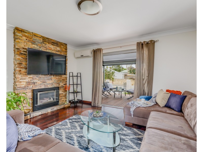 33 Martha Street, Beaconsfield WA 6162