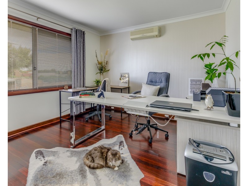 33 Martha Street, Beaconsfield WA 6162