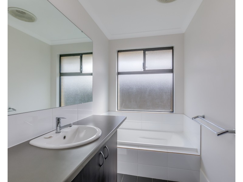 10 Atherstone Parade, Baldivis WA 6171