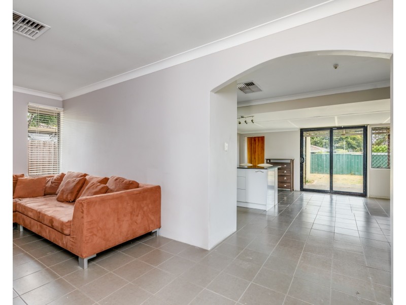 11 Rupert Street, Armadale WA 6112