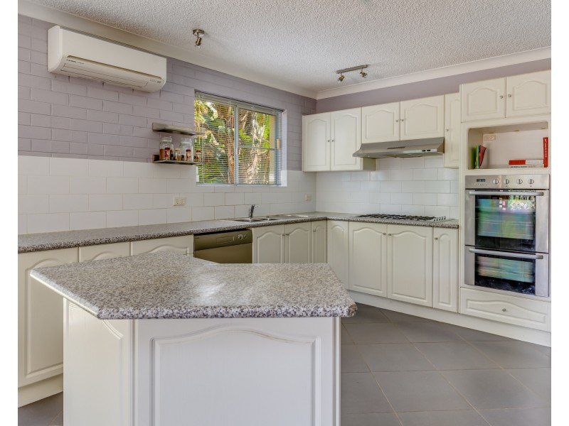 8 Hume Road, Thornlie WA 6108