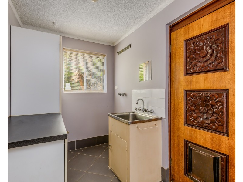 8 Hume Road, Thornlie WA 6108