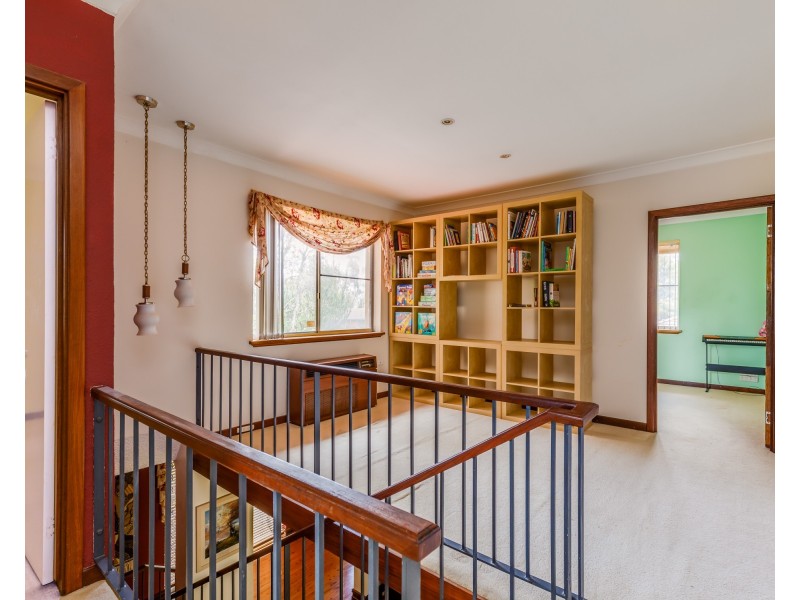 8 Hume Road, Thornlie WA 6108