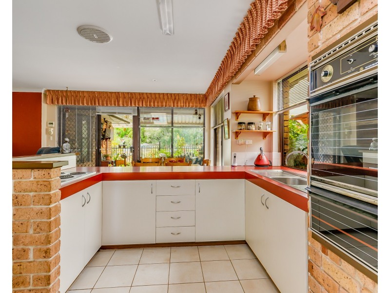 3 Westmorland Drive, Leeming WA 6149