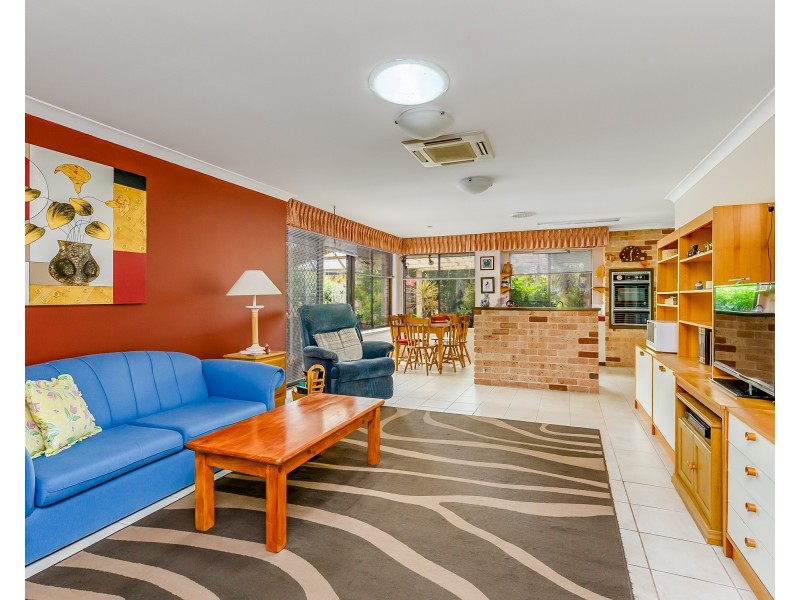 3 Westmorland Drive, Leeming WA 6149