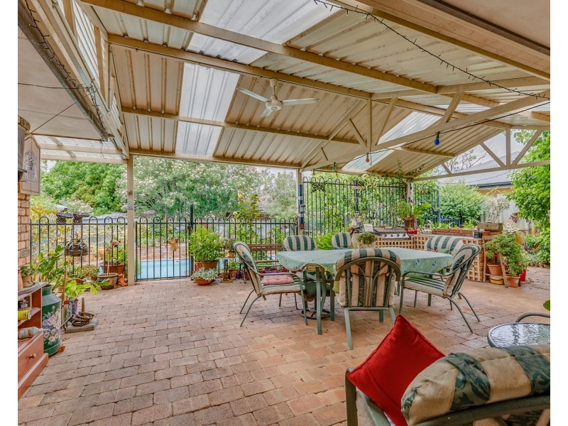 3 Westmorland Drive, Leeming WA 6149