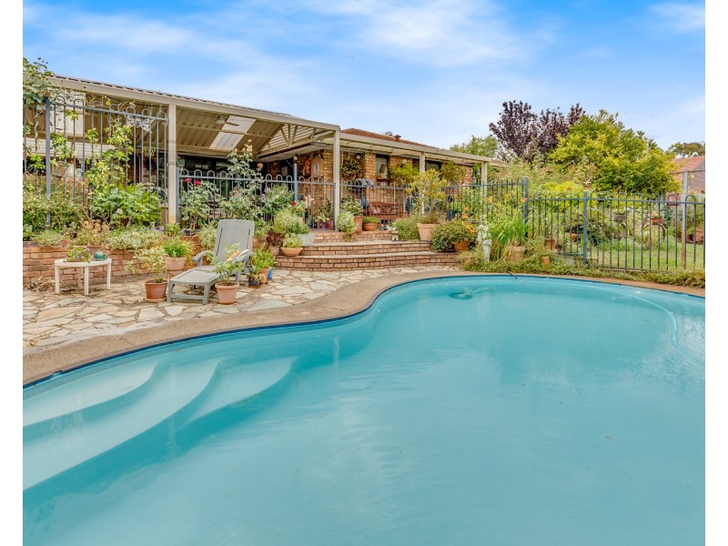 3 Westmorland Drive, Leeming WA 6149