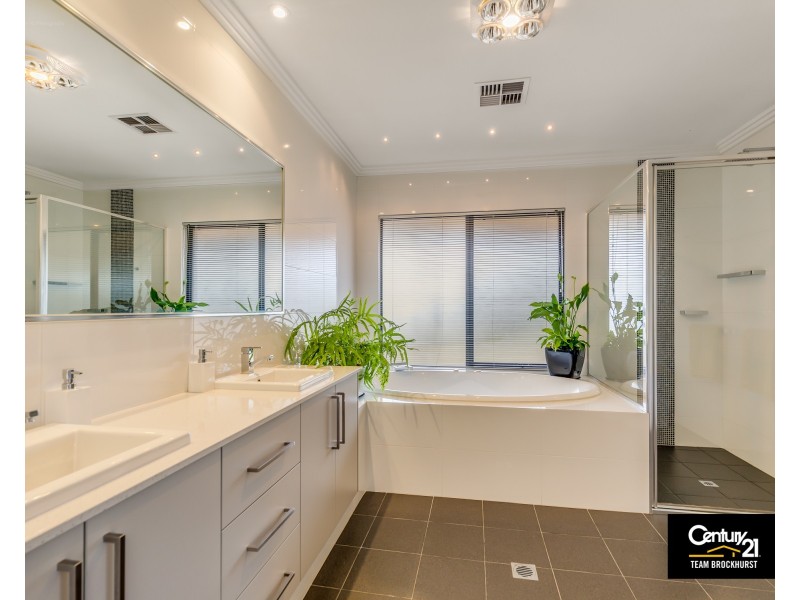 6 Kooyong Close, Bullsbrook WA 6084