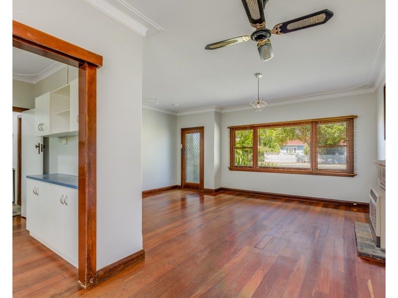 90 Gardiner Street, Belmont WA 6104