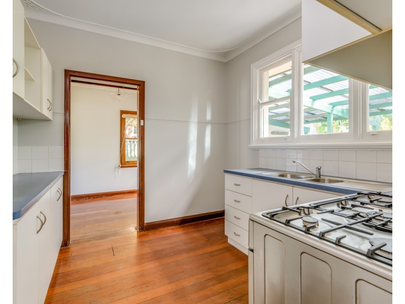 90 Gardiner Street, Belmont WA 6104