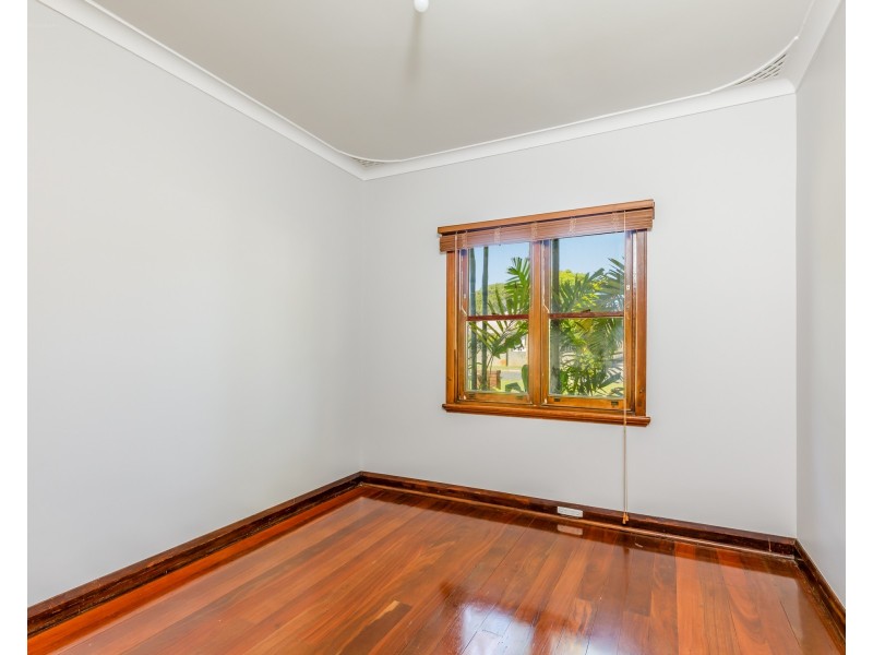 90 Gardiner Street, Belmont WA 6104