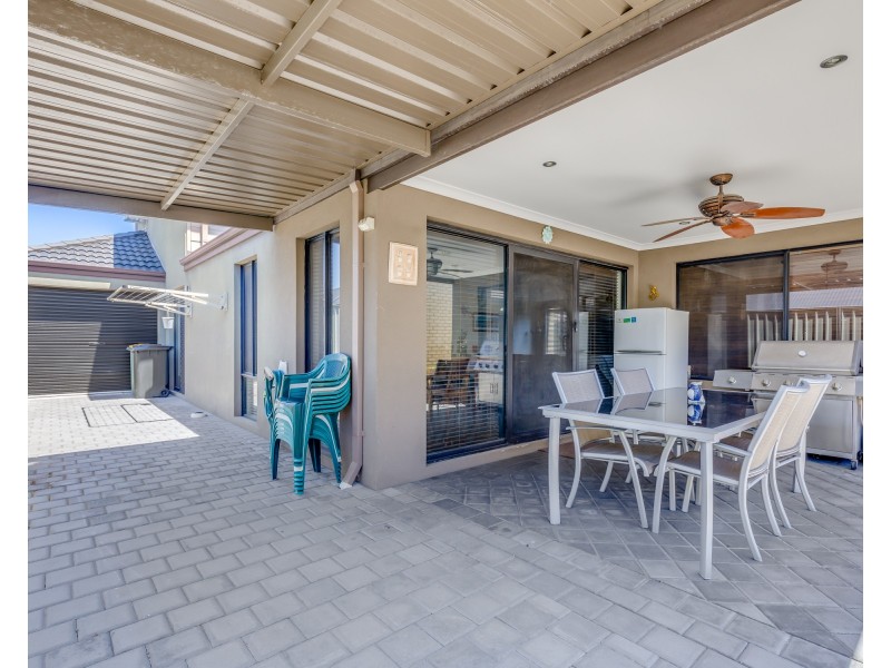 45 Bridge Road, Canning Vale WA 6155