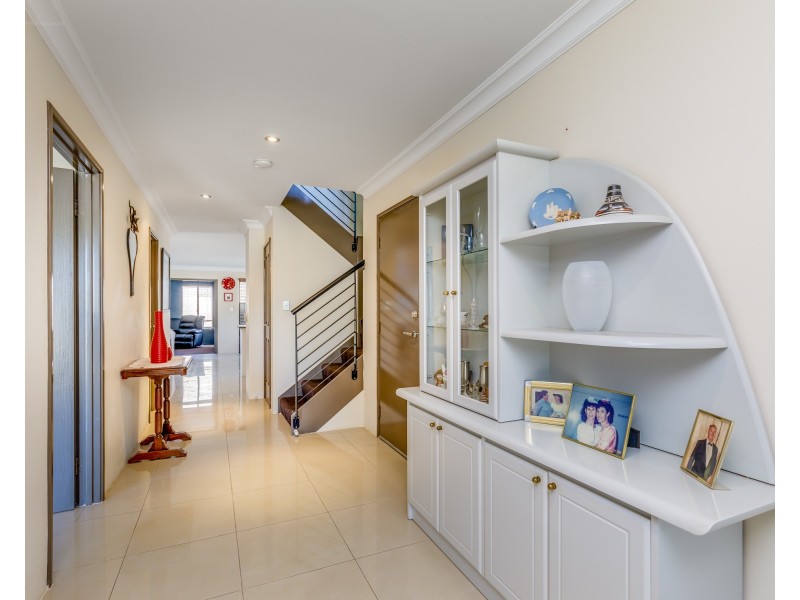 45 Bridge Road, Canning Vale WA 6155