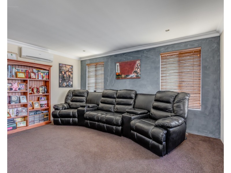 45 Bridge Road, Canning Vale WA 6155