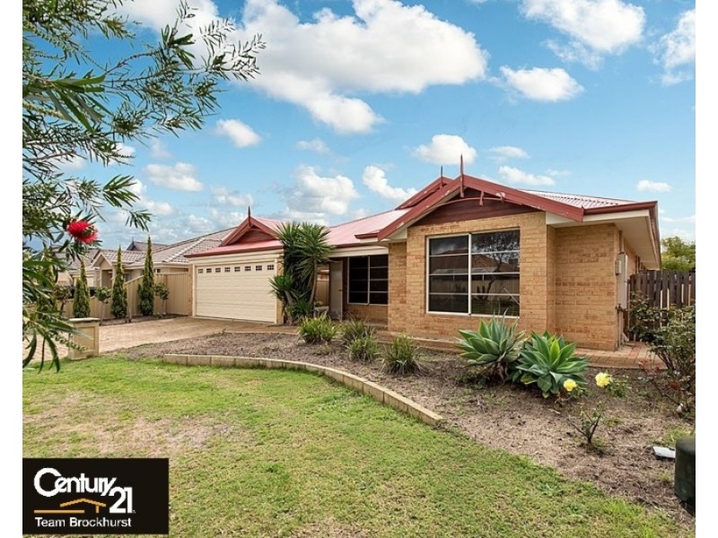 72 Dumbarton Road, Canning Vale WA 6155