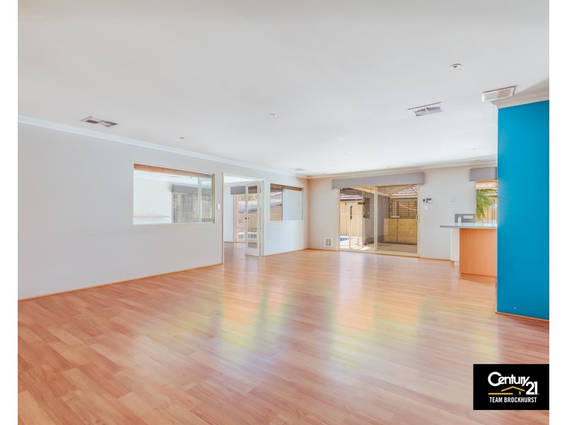 13 Katrine Parade, Canning Vale WA 6155