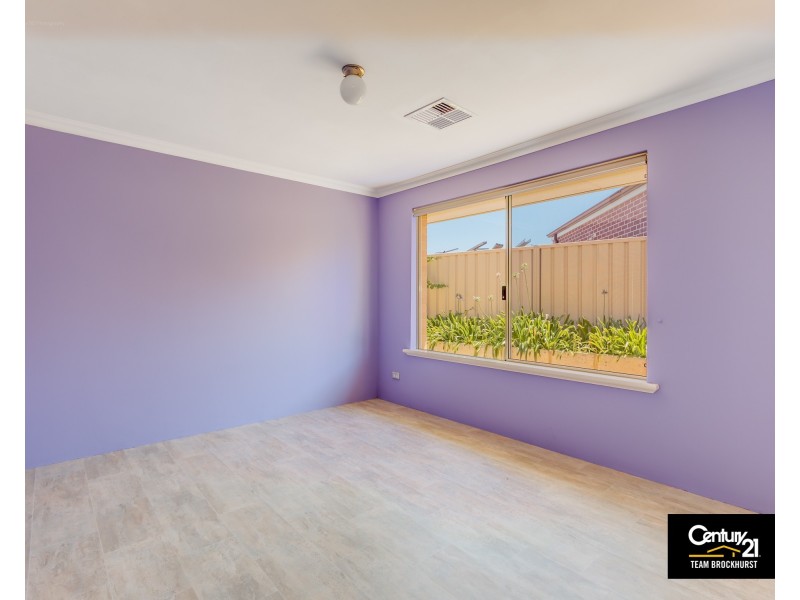 13 Katrine Parade, Canning Vale WA 6155