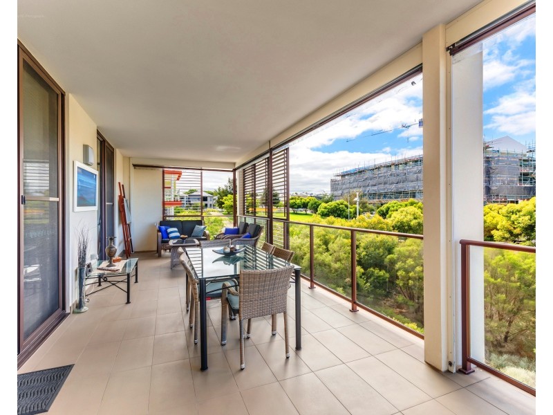 16/20 Medina Parade, North Coogee WA 6163