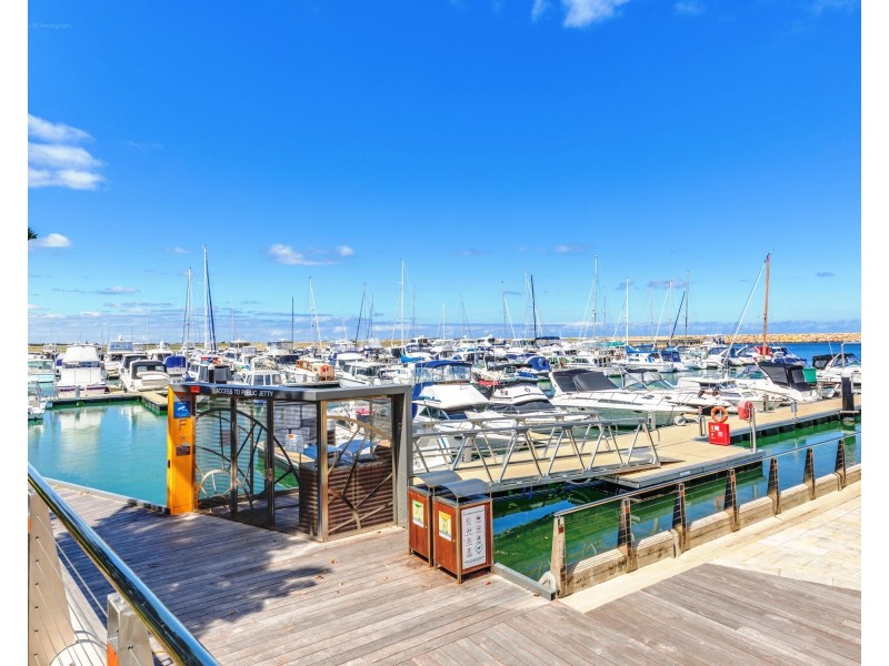 16/20 Medina Parade, North Coogee WA 6163