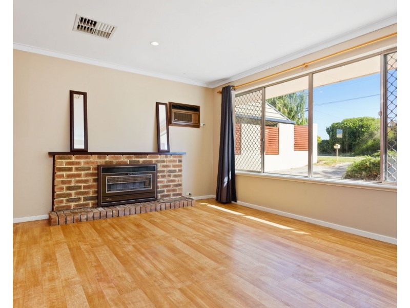 6 Farringdon Way, Huntingdale WA 6110