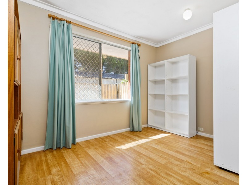 6 Farringdon Way, Huntingdale WA 6110