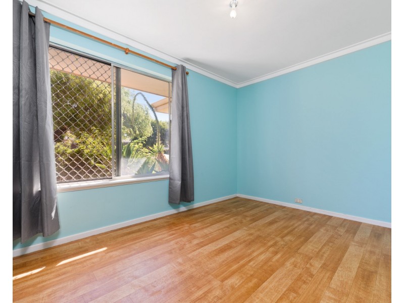 6 Farringdon Way, Huntingdale WA 6110