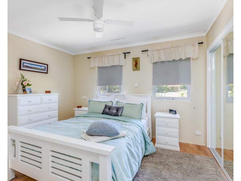 6 Helpman Court, Huntingdale WA 6110