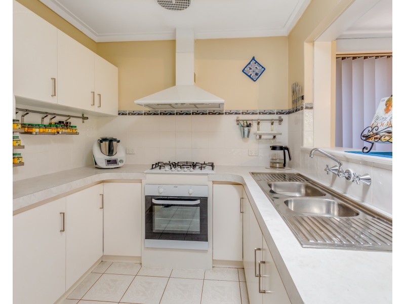 6 Helpman Court, Huntingdale WA 6110