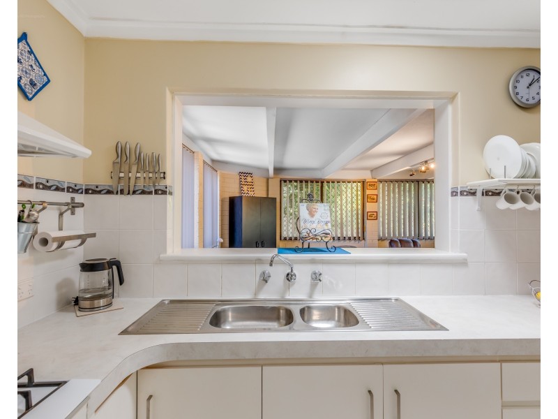 6 Helpman Court, Huntingdale WA 6110