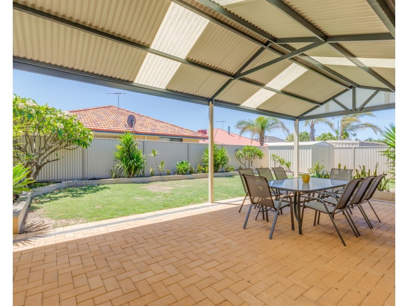 19 Sellafield Bend, Waikiki WA 6169