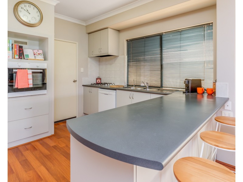 19 Sellafield Bend, Waikiki WA 6169