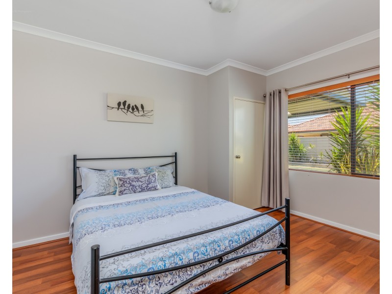 19 Sellafield Bend, Waikiki WA 6169